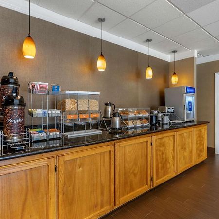 Comfort Suites Visalia - Convention Center Eksteriør bilde